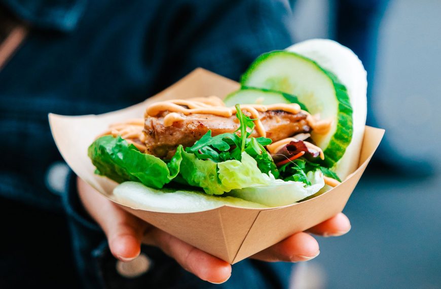 Street Food in Venice: Fried Fish Cones, Cheesy Bites and Gelato